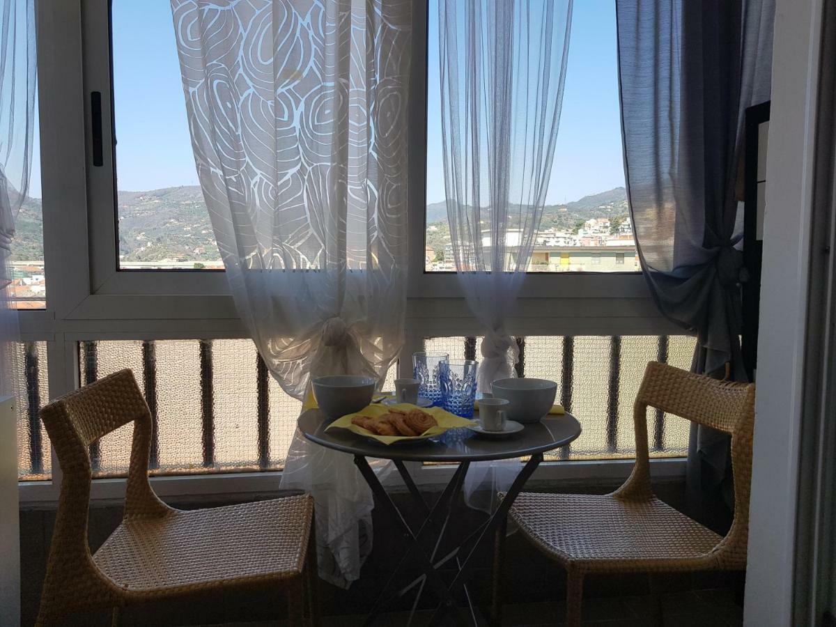 Romantica Fuga Con Vista Panoramica Sulla Citta Di Savona Διαμέρισμα Εξωτερικό φωτογραφία